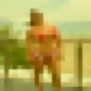 Elisa, 26 ans, disponible à Abbeville pour un plan cul