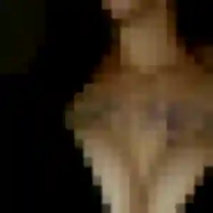 Sexy Enora, 28 ans à Adissan - voir sa photo