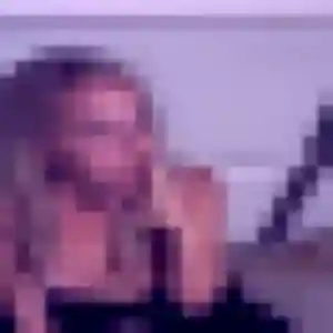 Romane, 30 ans, connectée à Agon-Coutainville pour une rencontre coquine