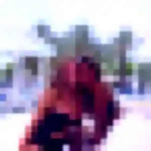 Sarah, 28 ans, connectée à Aix-Noulette pour une rencontre coquine