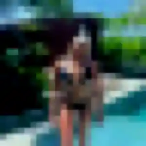 plan cul à Ajain : photo de Talia, 23 ans - accès libre