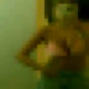 plan cul à Amanlis : photo de Naya, 24 ans - sans engagement