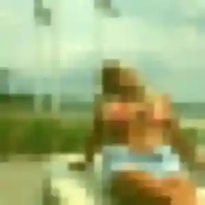 Celeste (34 ans) à Ambon attend une rencontre rapidement