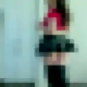 Giulia, 27 ans, connectée à Ambrières-les-Vallées pour une rencontre coquine
