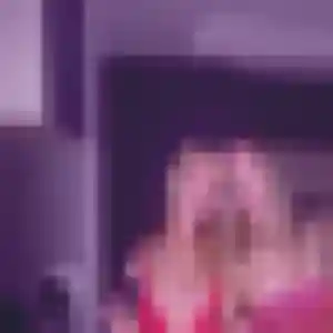 Alix, 25 ans, cherche un plan cul à Andoins