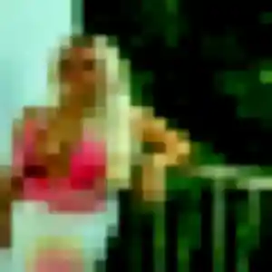 Photo exclusive de Lucie, 21 ans à Anglards-de-Salers - plan discret