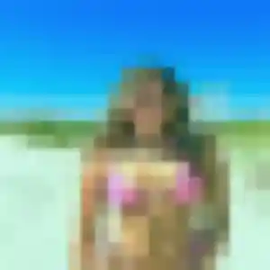 Chloe, femme de 27 ans cherche plan cul à Anglure