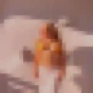 Profil de Violette à Angoulins (19 ans) - plan cul discret