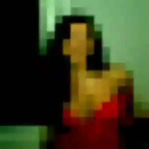 Safiya, femme de 33 ans propose plan cul à Anost