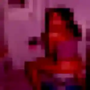 Soraya, 22 ans, disponible à Ansouis pour un plan cul