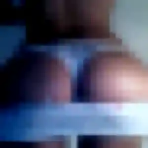 Amandine, 19 ans, connectée à Apt pour une rencontre coquine