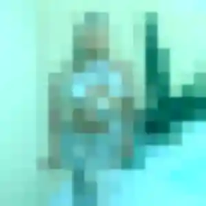Soraya, 19 ans, connectée à Aramon pour une rencontre coquine