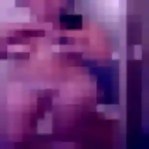 Juliette (21 ans) à Araules propose un plan cul ce soir