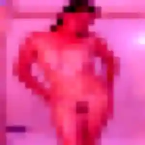 Elodie, 34 ans, dispo pour plan cul à Arc-sur-Tille