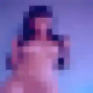 Lila, 23 ans, connectée à Arnac-Pompadour pour un plan cul