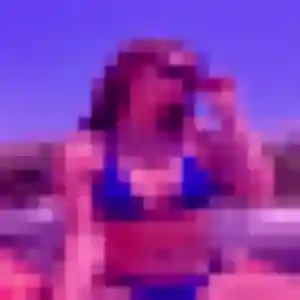 Lilou, 19 ans, dispo pour plan cul à Aromas