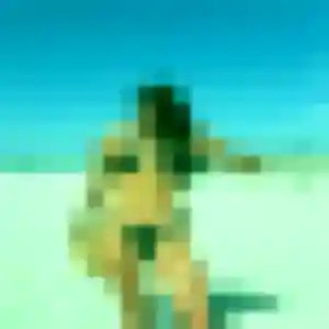 Charmante Colombe, 24 ans à Artigues-près-Bordeaux - la contacter