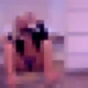 Yasmine, 32 ans, connectée à Arvieu pour une rencontre coquine