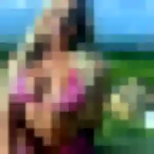 Alice, 20 ans, connectée à Asprières pour une rencontre coquine