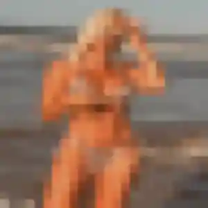 Aurelie (25 ans) à Athée attend un plan cul rapidement