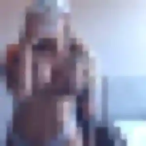 Elia, femme de 22 ans cherche plan cul à Aureil