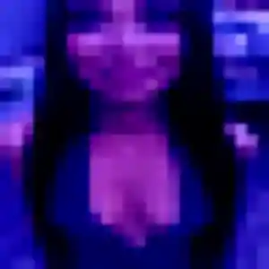 Louna, femme de 20 ans cherche plan cul à Avrechy