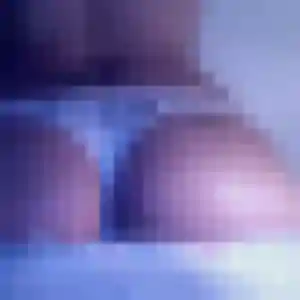 Elina de Azas, 34 ans - plan cul discret