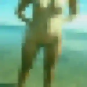 Photo exclusive de Noemi, 22 ans à Bain-de-Bretagne - rencontre coquine