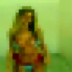 plan cul à Bains : profil de Violette, 27 ans - inscription gratuite