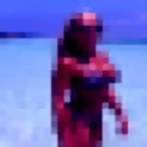 Rejoins Zoe, 22 ans à Balan gratuitement