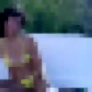 Photo de Julie à Ballainvilliers (33 ans) - plan cul sans inscription