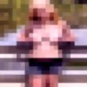 Photo de Yara à Barcelonne-du-Gers (19 ans) - plan cul anonyme