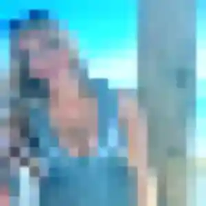 Celeste, femme de 28 ans cherche plan cul à Barneville-Carteret