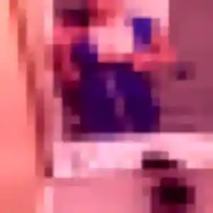 Ines, 20 ans, en ligne à Baulne pour une rencontre coquine