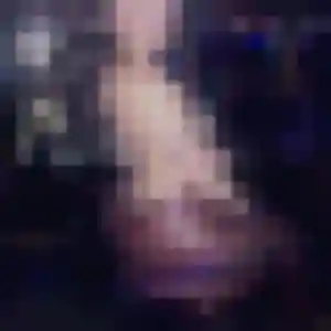 Zoe, 21 ans, connectée à Bazoches-sur-Guyonne pour un plan cul