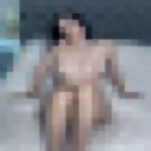 Photo exclusive de Elodie, 26 ans à Bazus - rencontre sans lendemain