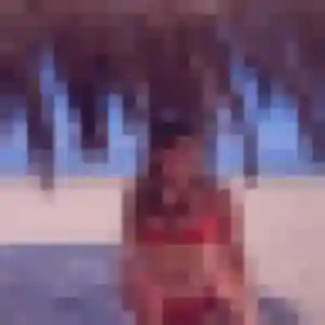 Oceane de Bazus, 28 ans - plan cul discret
