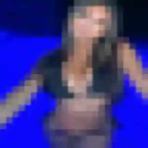 Contacte Leila, 19 ans à Beaufort en privé