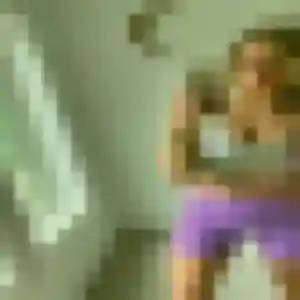 Photo de Aurelie à Beaulon (19 ans) - plan cul discret