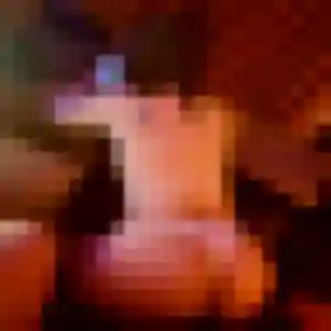 Sexy Hana, 31 ans à Beaux - voir sa photo