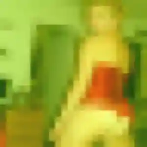 Rejoins Feriel, 20 ans à Belleville-sur-Loire en privé