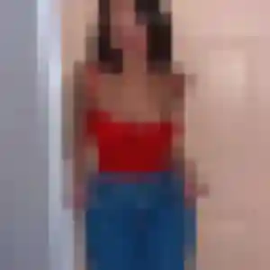 Ines (31 ans) à Belleville-sur-Meuse attend un plan cul maintenant