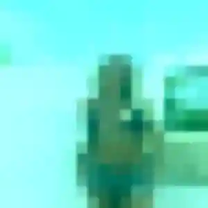 Rejoins Anissa, 24 ans à Benquet en privé