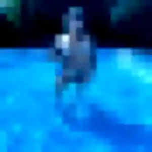 Alice, 33 ans, connectée à Besse-sur-Issole pour un plan cul