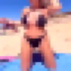 Victoire, 23 ans, dispo pour plan cul à Besse-sur-Issole