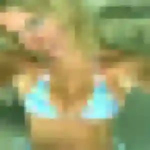 Charmante Charlene, 19 ans à Bétaille - voir sa photo