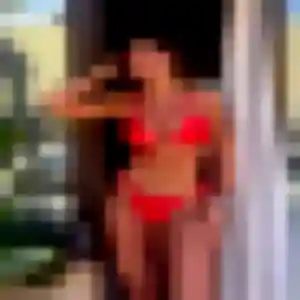 Emilie de Beuzeville-la-Grenier, 22 ans - plan cul discret