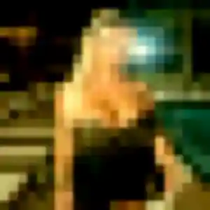 Oceane, 30 ans, en ligne à Billiers pour une rencontre coquine