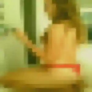 Photo de Emilie à Boffres (33 ans) - plan cul sans inscription