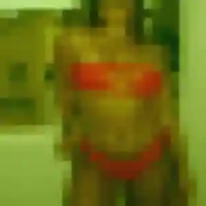 Rejoins Mona, 22 ans à Bombon gratuitement